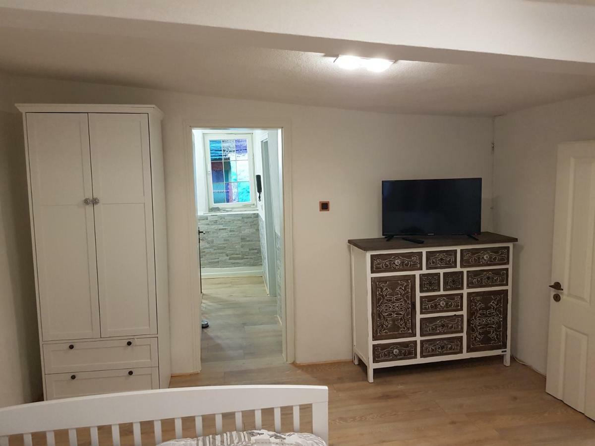 Zauberhafte Wohnung In Der Naehe Von Heidelberg, Top Lage ฮิชฮอร์น ภายนอก รูปภาพ